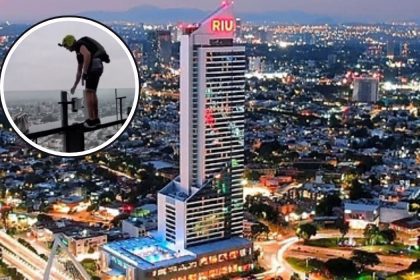 Clausuran Riu Guadalajara: hombre se lanza en paracaídas, ignora advertencias
