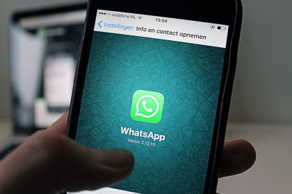 whatsapp 03