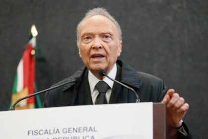 Alejandro Gertz Manero, FGR