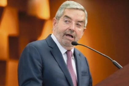 Juan Ramon de la Fuente pedirá licencia por salud| Especial