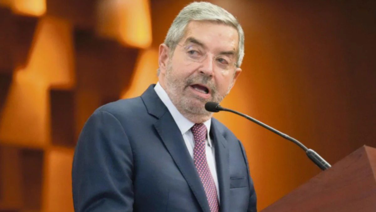 Juan Ramon de la Fuente pedirá licencia por salud| Especial