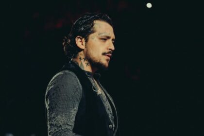 Cantante mexicano Christian Nodal en concierto