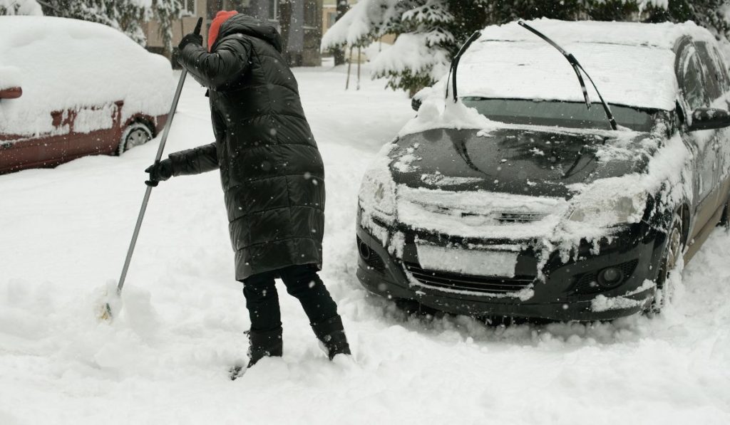 ALERTA por TORMENTA invernal en EU: cinco estados bajo nieve intensa