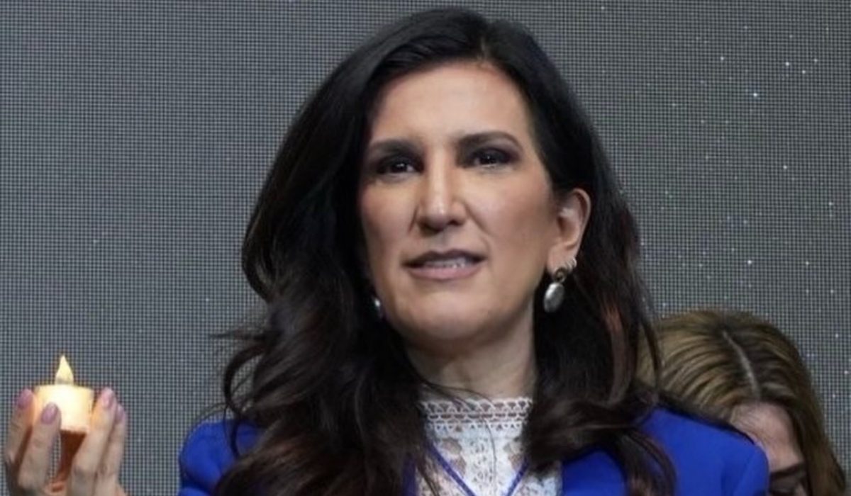 Kenia López Rabadán