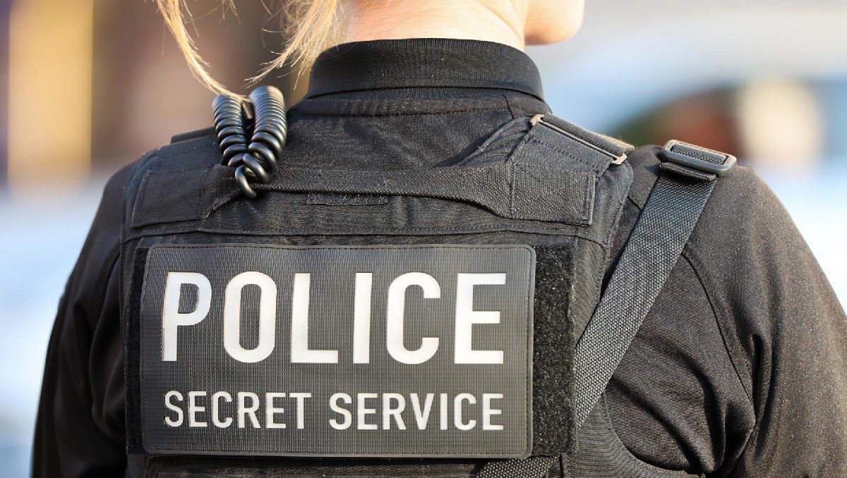 Migrantes se convierten en influencer después de ser deportados| EFE