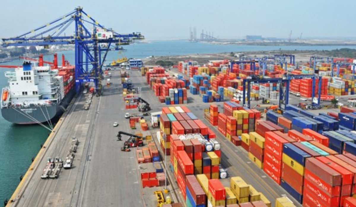 Puerto Economía Arancel