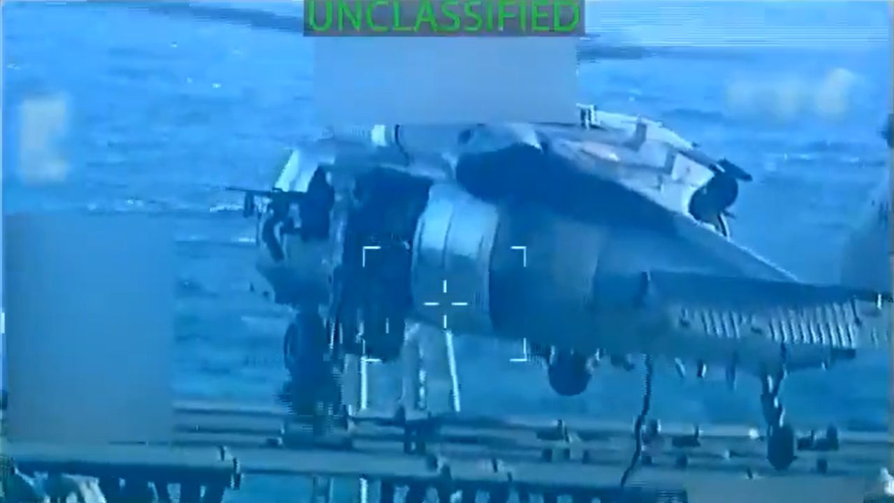 Incautación de barco petrolero en Venezuela por parte de EU