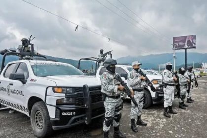 Encuentra en San Juan del Rio a elementos desaparecidos de la Guardia Nacional; reportan un fallecido