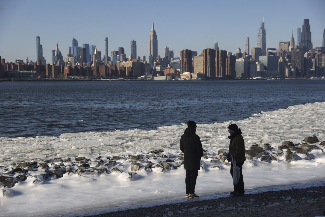 millones de estadounidenses continuarán bajo peligrosa ola de frío este fin de semana