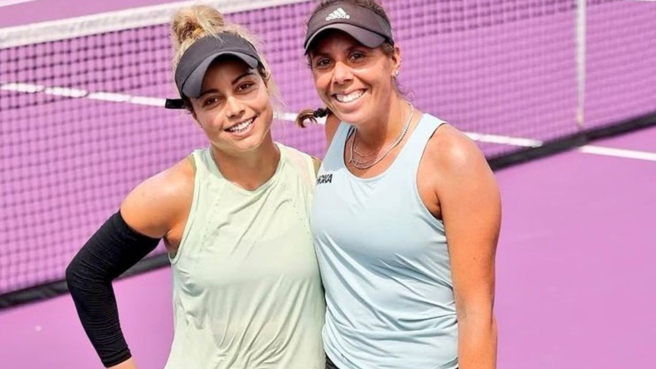 Renata Zarazua y Giuliana Olmos