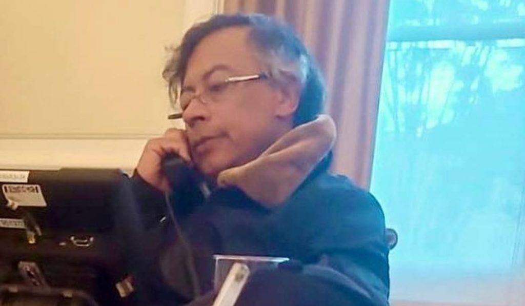 gustavo petro 02