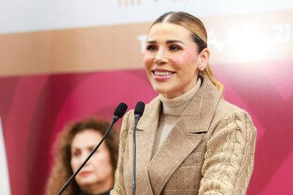 marina del pilar carlos torres torres