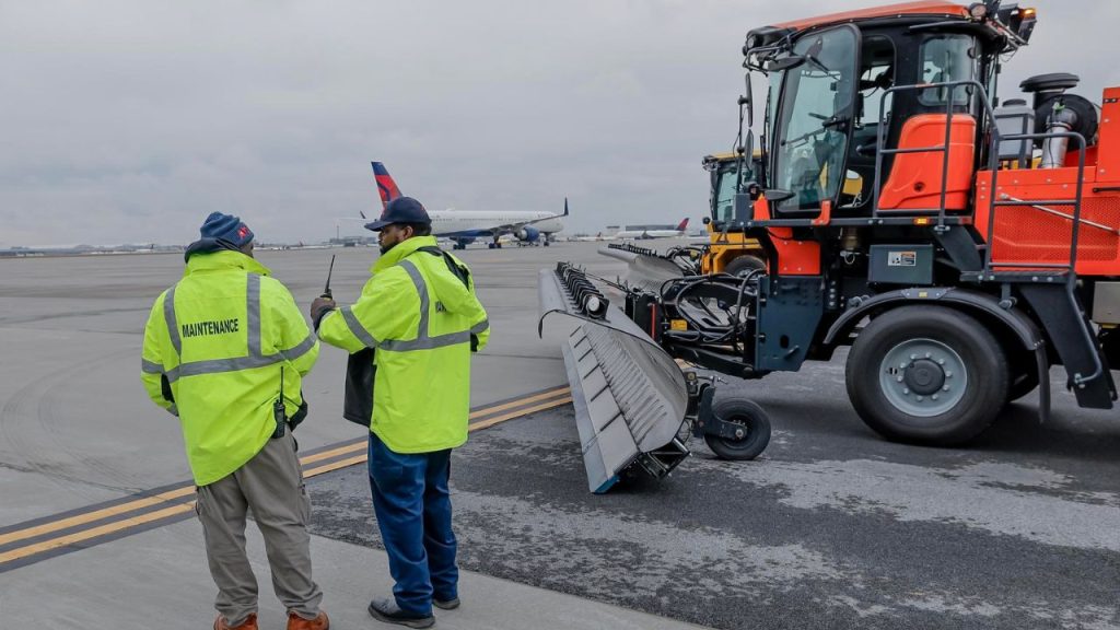 tormenta invernal amenaza a estados unidos y 14 estados declaran emergencia 2