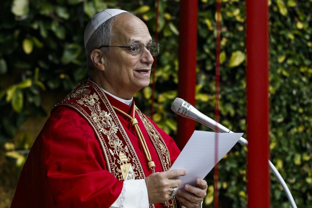 el papa pide dialogo entre estados unidos y cuba para evitar el sufrimiento de los cubanos