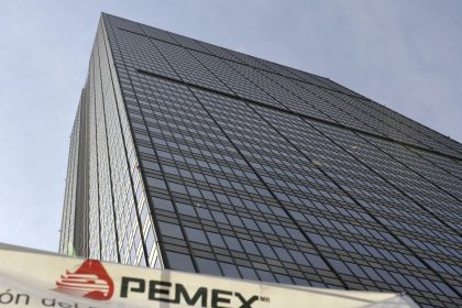 la estatal pemex vuelve al mercado local con emisión récord de 1.837 millones de dólares