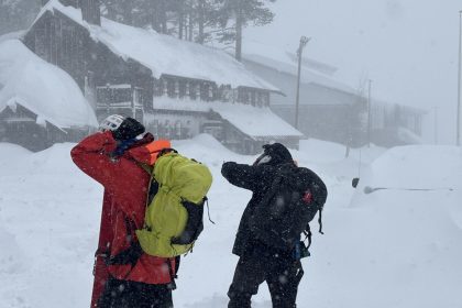 hallan muertos a ocho esquiadores y uno más está desaparecido tras avalancha en california