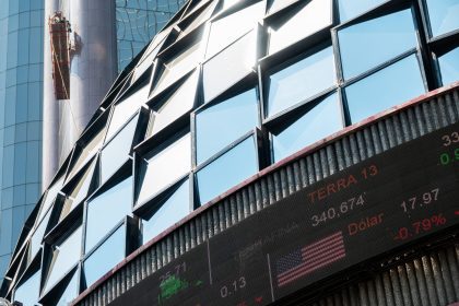 precio dólar a la baja