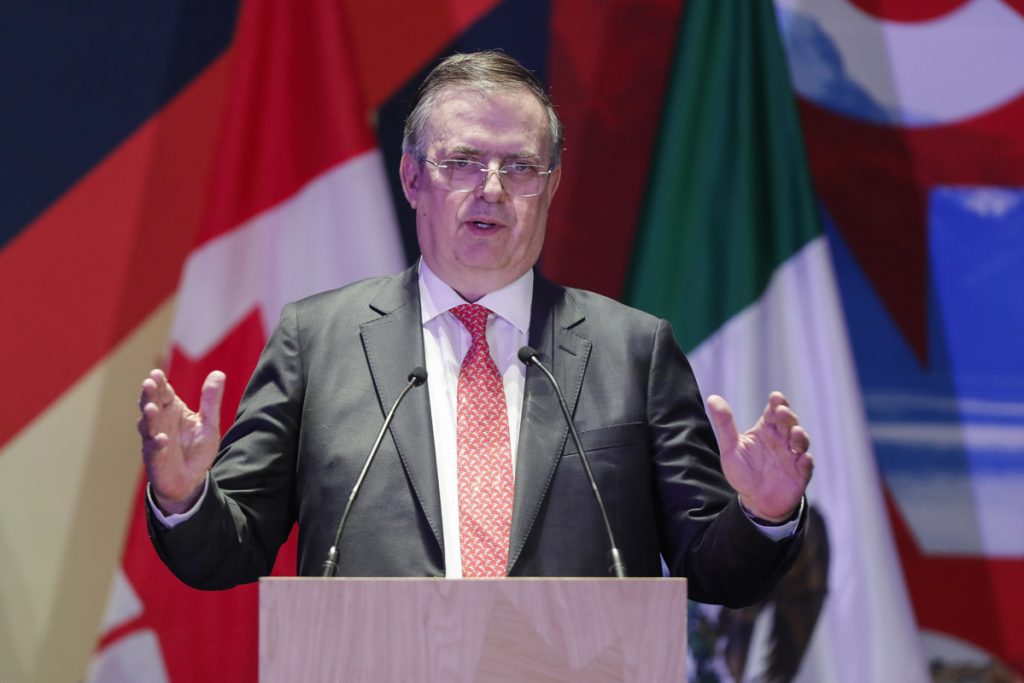 secretario de economía de méxico pide sangre fría ante nuevo arancel anunciado por trump