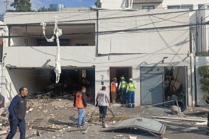 alvaro obregon casa gas 01