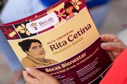 beca beca rita cetina 03