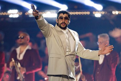 bad bunny gana el grammy a mejor interpretación de música global por 'eoo'