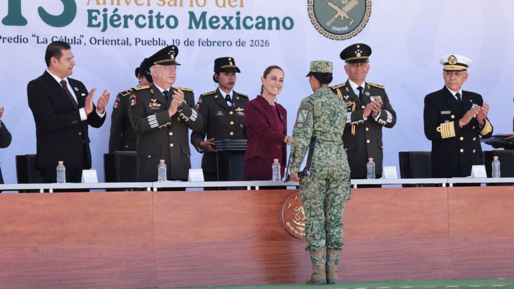 fuerzas armadas son garantia de que mexico decidira su destino con independencia asevera sheinbaum 1