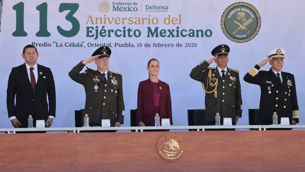 fuerzas armadas son garantia de que mexico decidira su destino con independencia asevera sheinbaum