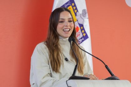 mariana rodriguez 01