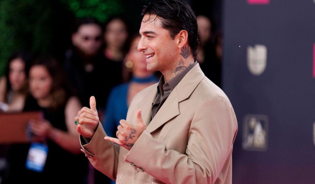 premio lo nuestro 2026 bad bunny arrasa y artistas latinos llenan de amor a los inmigrantes3