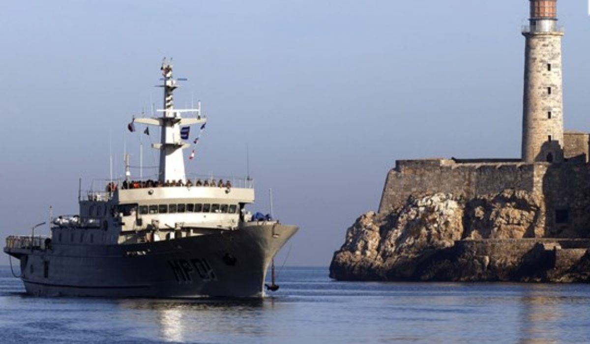 buque llega a cuba con petróleo