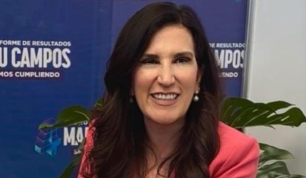kenia lópez rabadán 02