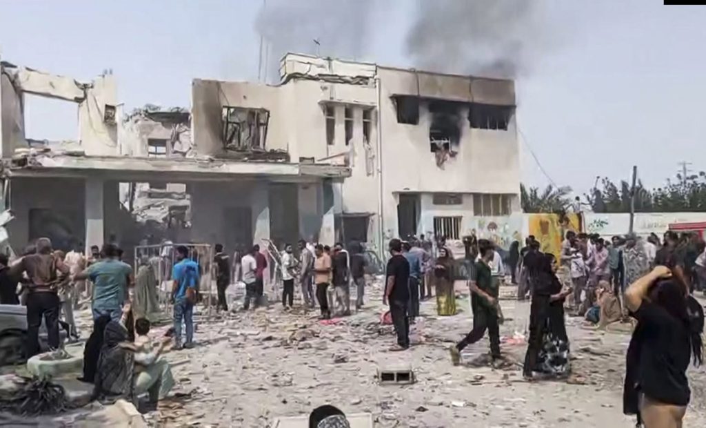 ya son 148 las víctimas mortales en la escuela de niñas bombardeada en irán