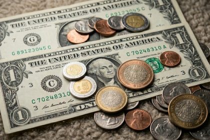 dola peso tipo de cambio 12