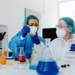 eres trabajador del sector de salud estas vacantes de hasta 80 mil pesos te interesaran
