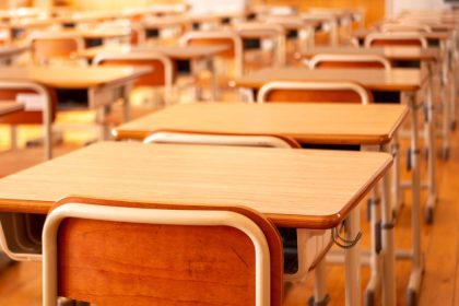 escuela salon de clases 01