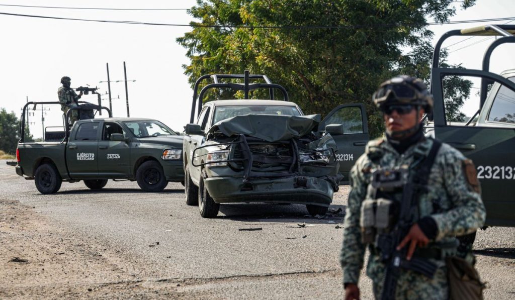 persecucion en villa juarez navolato choque de patrullas militares deja cinco heridos3