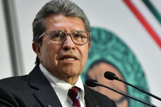 ricardo monreal confirma que no hay votos para aprobar la reforma electoral