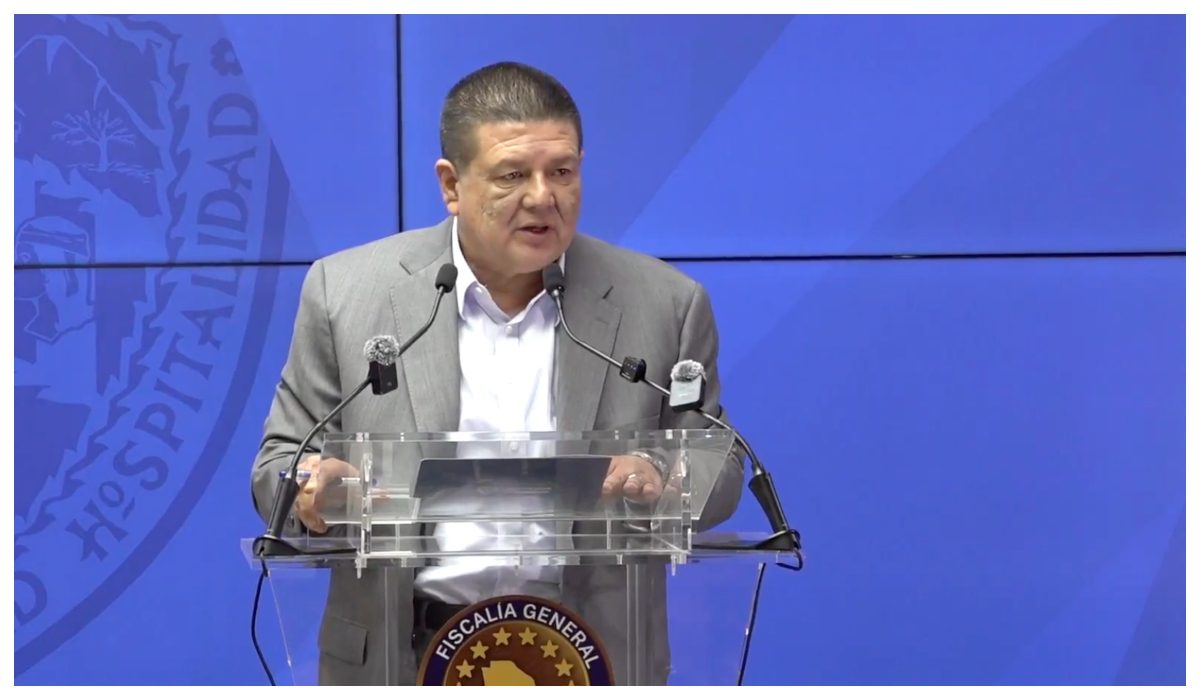 césar jáuregui