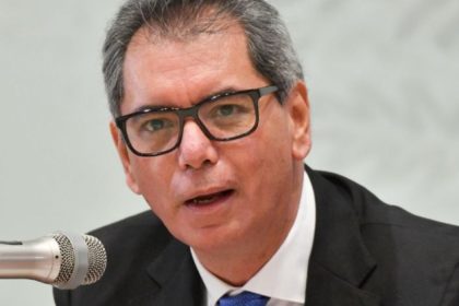edgar amador zamora, titular de la shcp