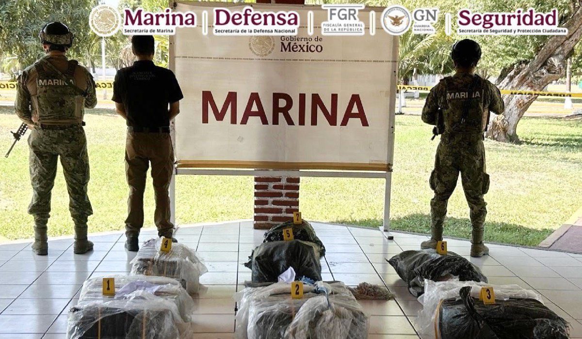 Incautan droga en Michoacán | Marina