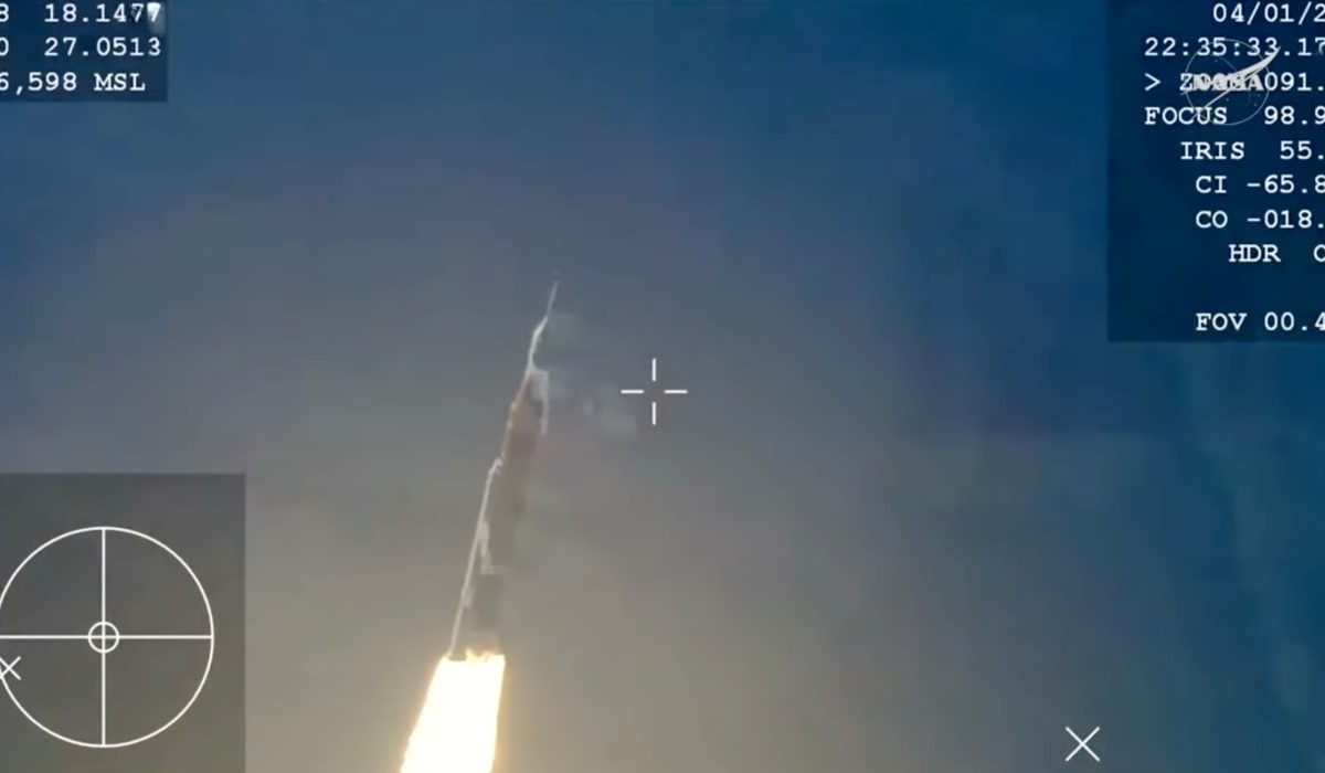 artemis ii 01 (1)