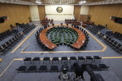 consejeros nacional electoral ine