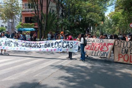 ipn zacatenco estudiantes