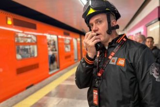 metro adrian ruvalcaba