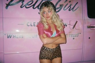 sabrina carpenter 01