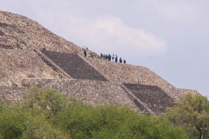 teotihuacan piramida luna 01