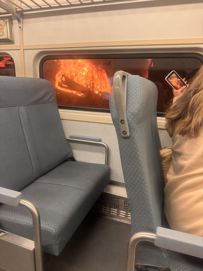 un incendio en la estación de penn station de nueva york causa cinco heridos