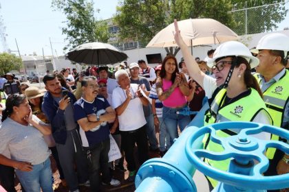 azucena cisneros (2)