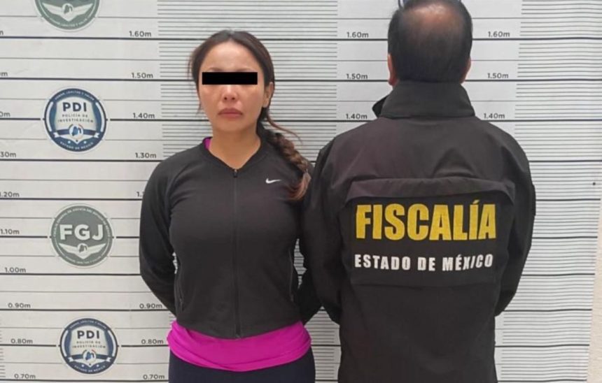 Detienen a mujer vinculada a presunto fraude millonario con boletos falsos para el Mundial 2026 - Fiscalía del Estado de México (@FiscaliaEdomex)