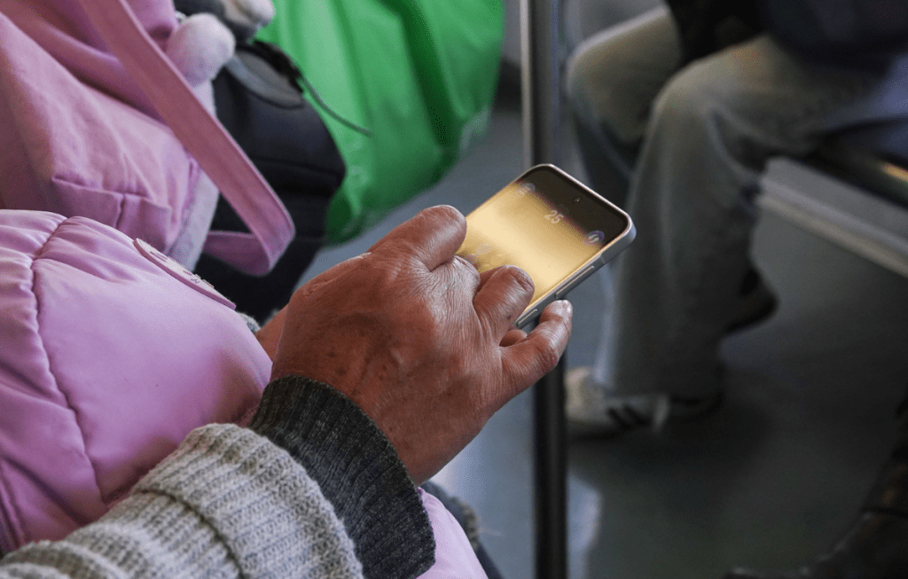 Comenzó el proceso mediante el cual las líneas telefónicas deberán ser vinculadas al CURP de su titular.